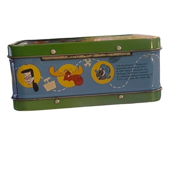 Boris and Natasha Metal Lunchbox - Picture 2 of 3